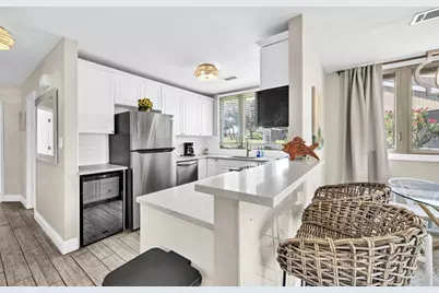 35 S Driftwood Bay S #UNIT 136, Miramar Beach, FL 32550 - Photo 3