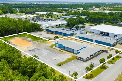 702 NW Anchors Street NW, Fort Walton Beach, FL 32548 - Photo 5