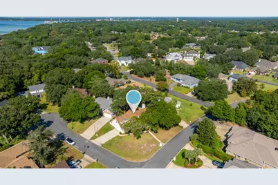 810 Boulevard Of The Champions, Shalimar, FL 32579 - Photo 69