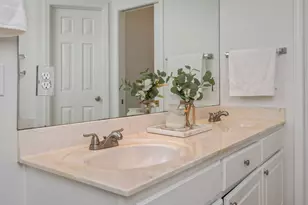 810 Boulevard of the Champions, Shalimar, FL 32579 - Photo 23