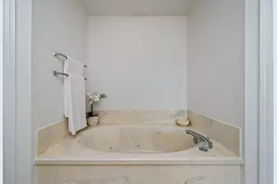 810 Boulevard Of The Champions, Shalimar, FL 32579 - Photo 27