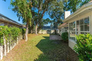 810 Boulevard of the Champions, Shalimar, FL 32579 - Photo 63