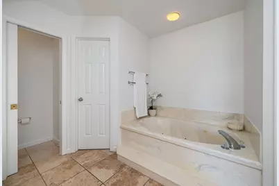 810 Boulevard Of The Champions, Shalimar, FL 32579 - Photo 25