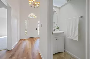 810 Boulevard of the Champions, Shalimar, FL 32579 - Photo 17