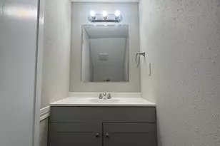 314 Oxford Ct, Mary Esther, FL 32569 - Photo 5