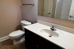 2176 Hadleigh Hills Ct, Navarre, FL 32566 - Photo 13