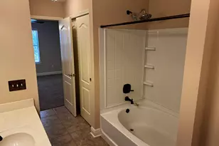 2176 Hadleigh Hills Ct, Navarre, FL 32566 - Photo 19