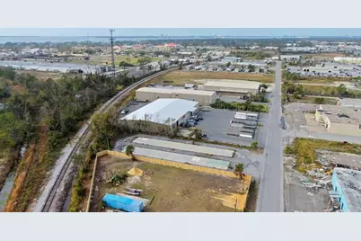 323 W 14th Street, Panama City, FL 32401 - Photo 19