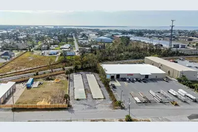 323 W 14th Street, Panama City, FL 32401 - Photo 11