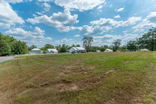 521 Landing Ave, Florala, AL 36442 - Photo 9