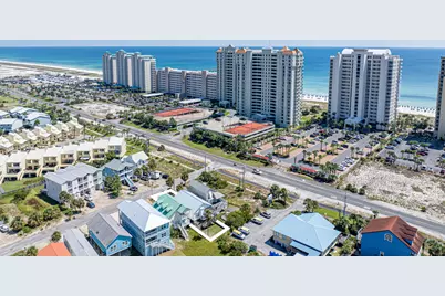 1405 Bahia Drive, Navarre, FL 32566 - Photo 1