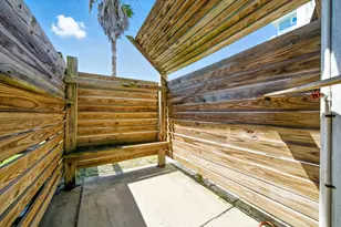 1405 Bahia Dr, Navarre, FL 32566 - Photo 25