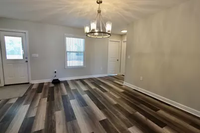 6447 Georgia Avenue, Crestview, FL 32539 - Photo 9