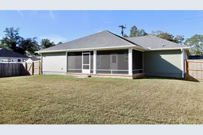 6447 Georgia Avenue, Crestview, FL 32539 - Photo 35