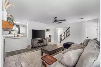 6845 Avenida De Galvez, Navarre, FL 32566 - Photo 5