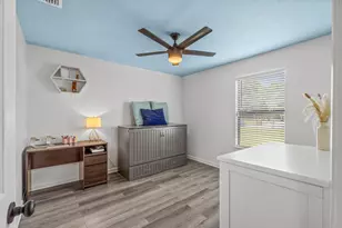 6845 Avenida De Galvez, Navarre, FL 32566 - Photo 15