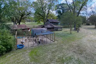 137 Parker Ln, Laurel Hill, FL 32567 - Photo 29