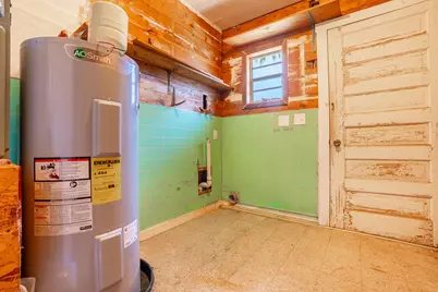 137 Parker Lane, Laurel Hill, FL 32567 - Photo 15