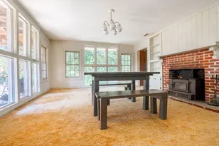 137 Parker Ln, Laurel Hill, FL 32567 - Photo 5