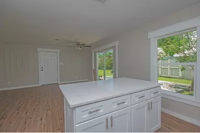 3119 W 23rd Court, Panama City, FL 32405 - Photo 9