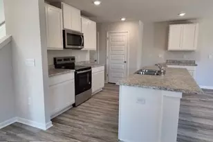 6553 Burleson Blvd, Crestview, FL 32539 - Photo 13