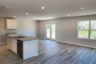 6553 Burleson Blvd, Crestview, FL 32539 - Photo 7