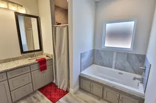 2066 Fountainview Dr, Navarre, FL 32566 - Photo 21