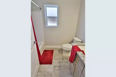 2066 Fountainview Drive, Navarre, FL 32566 - Photo 27