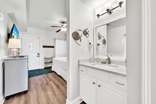 114 Carillon Market St, Panama City Beach, FL 32413 - Photo 7