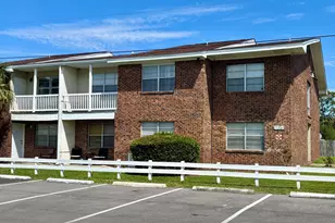 605 Colonial Dr, Fort Walton Beach, FL 32547 - Photo 1