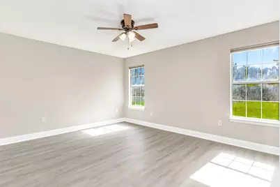 352 Brookwood Boulevard, Mary Esther, FL 32569 - Photo 11