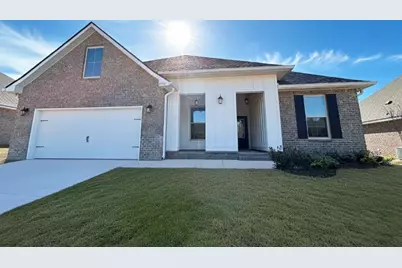 2735 Louis Circle, Crestview, FL 32536 - Photo 1