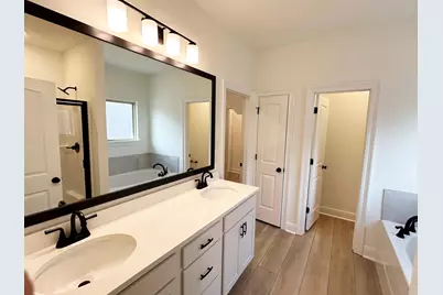 2735 Louis Circle, Crestview, FL 32536 - Photo 11