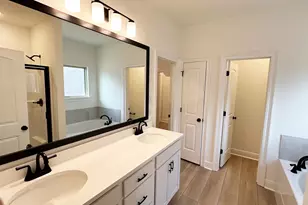 2735 Louis Circle, Crestview, FL 32536 - Photo 11