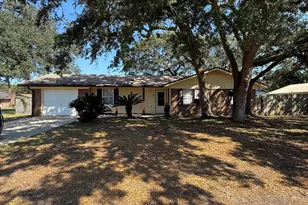 89 11th Ave Ave, Shalimar, FL 32579 - Photo 1