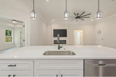 151 N Booker Street N, Crestview, FL 32536 - Photo 21