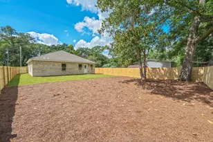 151 N Booker Street N, Crestview, FL 32536 - Photo 43