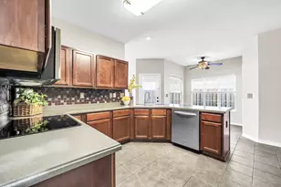 1765 Bridgeport Colony Ln, Fort Walton Beach, FL 32547 - Photo 13