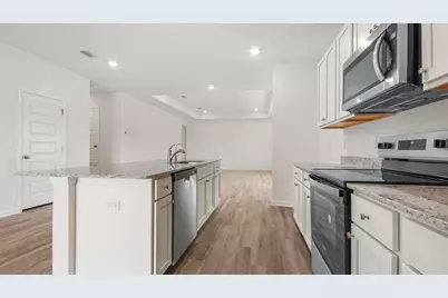 214 Sweetthorn Street, Freeport, FL 32439 - Photo 11