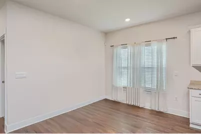 1126 Valor Walk Walk, Crestview, FL 32539 - Photo 9