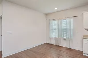 1126 Valor Walk Walk, Crestview, FL 32539 - Photo 9