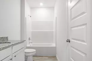 93 Arrowwood Blvd, Freeport, FL 32439 - Photo 5