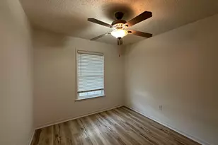 519 White Oak Ln, Crestview, FL 32539 - Photo 11