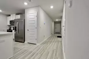 334 Flounder St, Crestview, FL 32539 - Photo 7