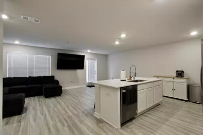 334 Flounder Street, Crestview, FL 32539 - Photo 5