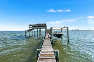 8944 Windgate Cir, Navarre, FL 32566 - Photo 11