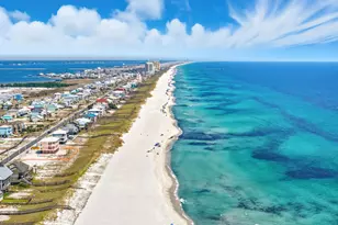 7472 Sunset Harbor Dr, Navarre, FL 32566 - Photo 3