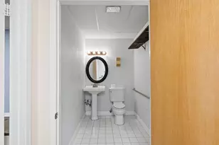 1209 Airport Rd, Destin, FL 32541 - Photo 9