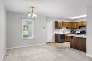 429 Northview Ln, Crestview, FL 32536 - Photo 7