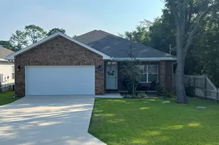 248 Jefferson St, Niceville, FL 32578 - Photo 1